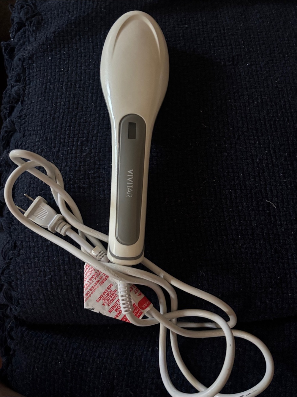 Vivitar White Electric Hair Straightening Brush